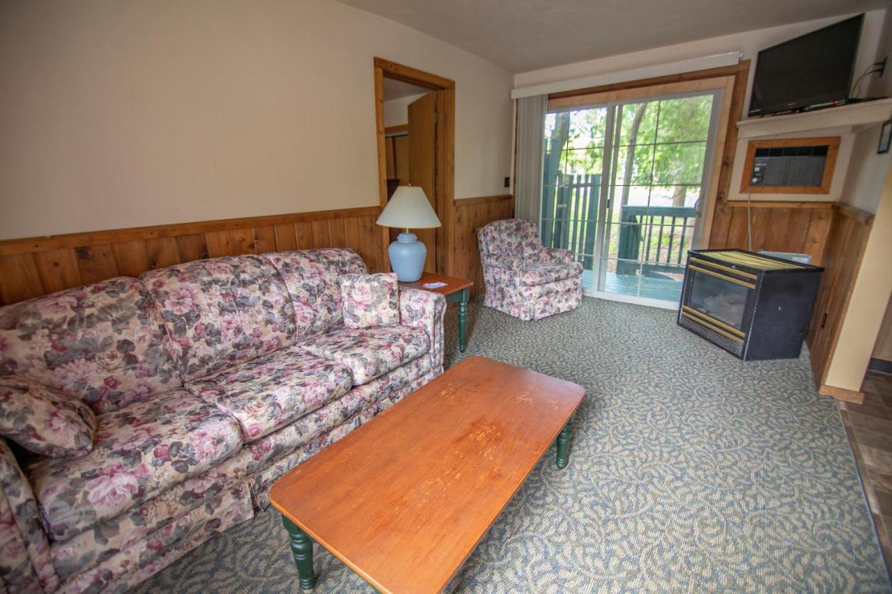Ridges Inn & Suites Baileys Harbor Exterior foto