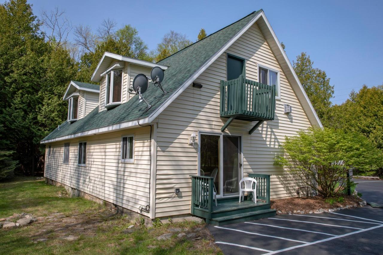 Ridges Inn & Suites Baileys Harbor Exterior foto